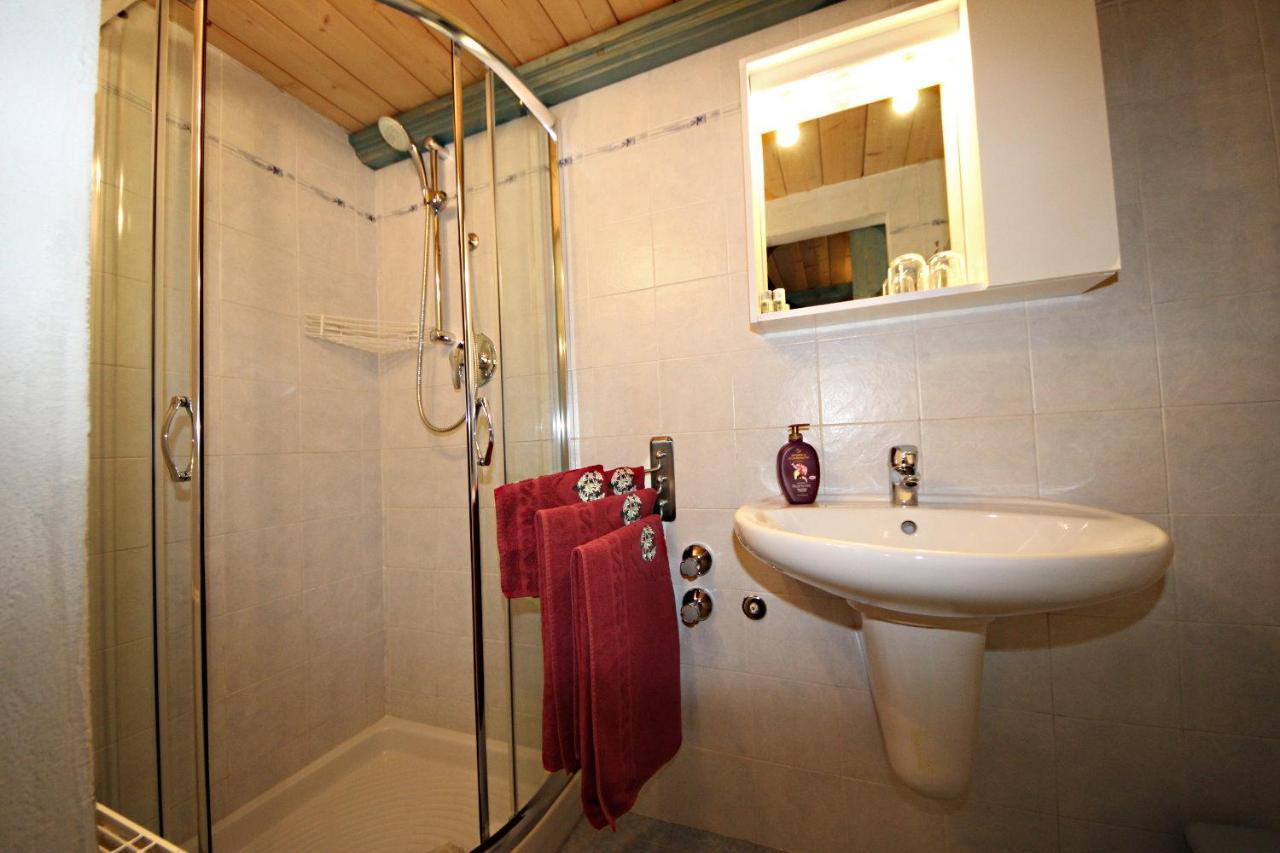 Diffuso Costauta Aparthotel